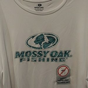 Mossy oak fishing shirt w/ insect repellent 2XL Z2